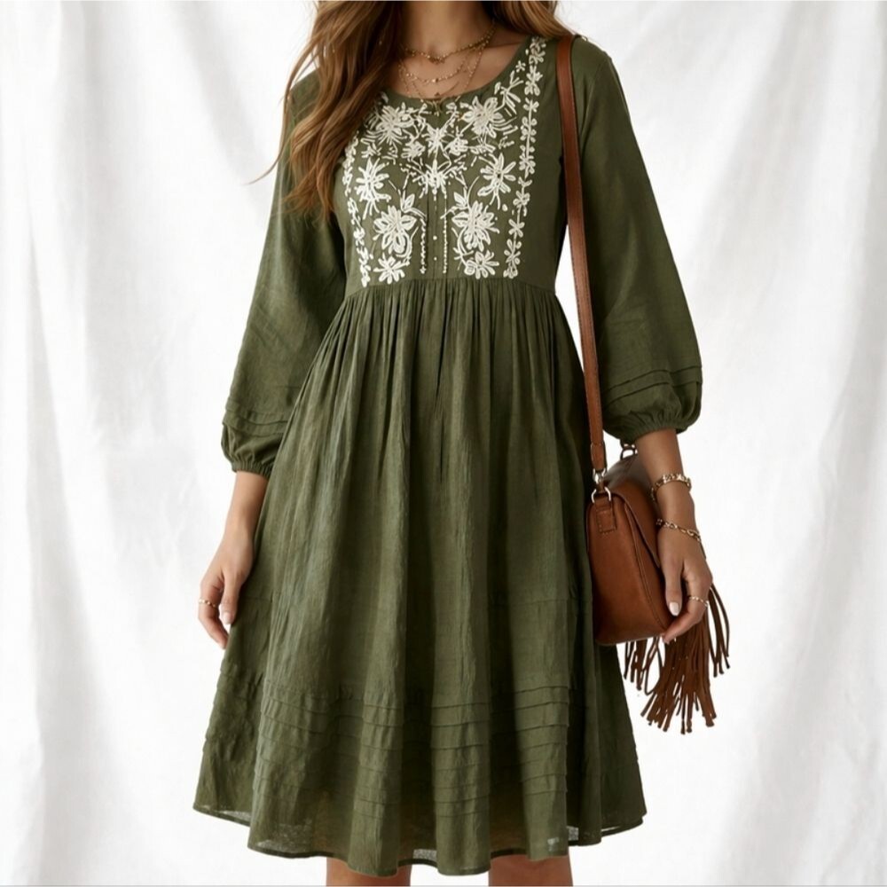 Embroidered Peasant Dress Pockets Knee Length Boho Green Rayon Size S